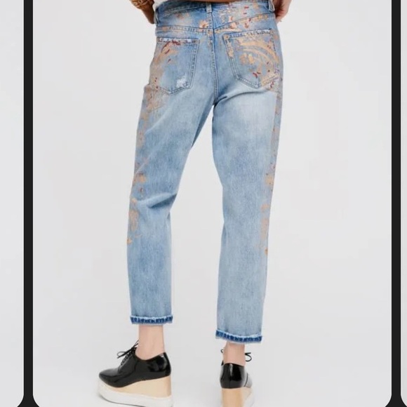 Free People Stencil and Destroyed Slim Leg High Rise Jeans Paint - Picture 2 of 7
